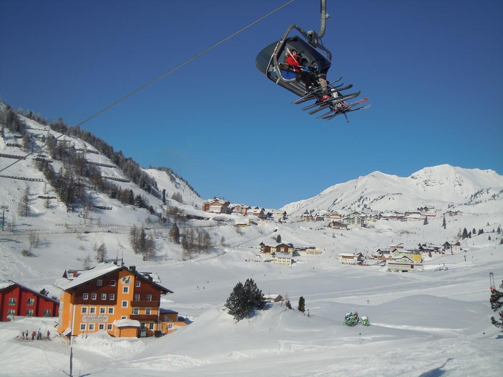 Hotel & Appartement Auerhahn Obertauern Bagian luar foto